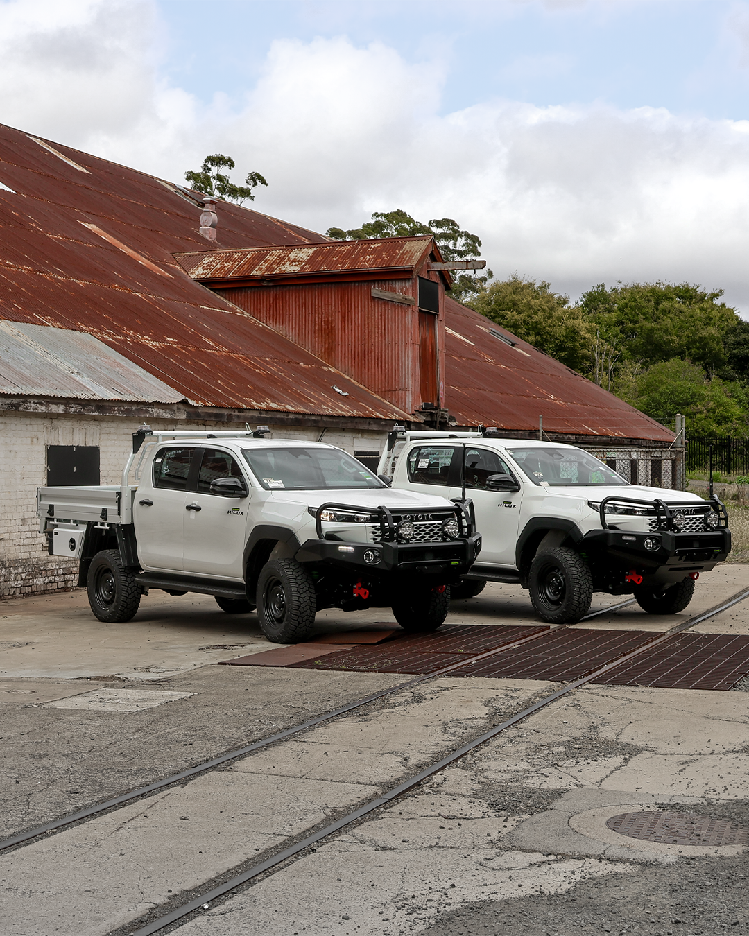 N90 Hilux GVM Upgrade & Fleet Fit-Out | Mick Tighe 4x4