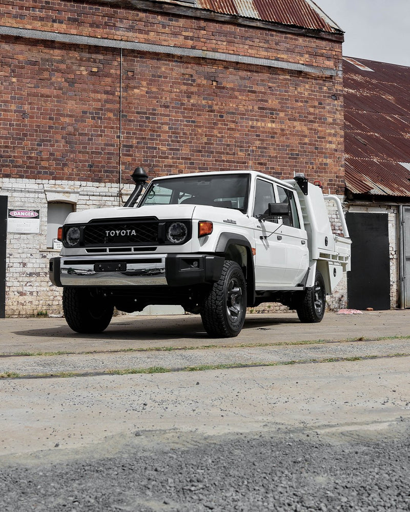 Dealership Build | 79 Series LandCruiser Fleet Upgrades - Mick Tighe 4x4 & Outdoor