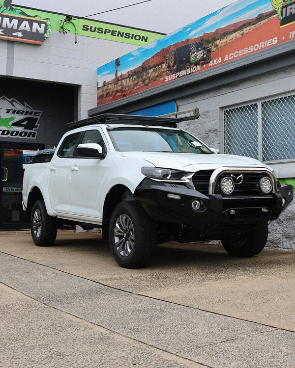 IABT Build 2023 | Bullbar, Spotlights, Tonneau Cover & MORE - Mick Tighe 4x4 & Outdoor