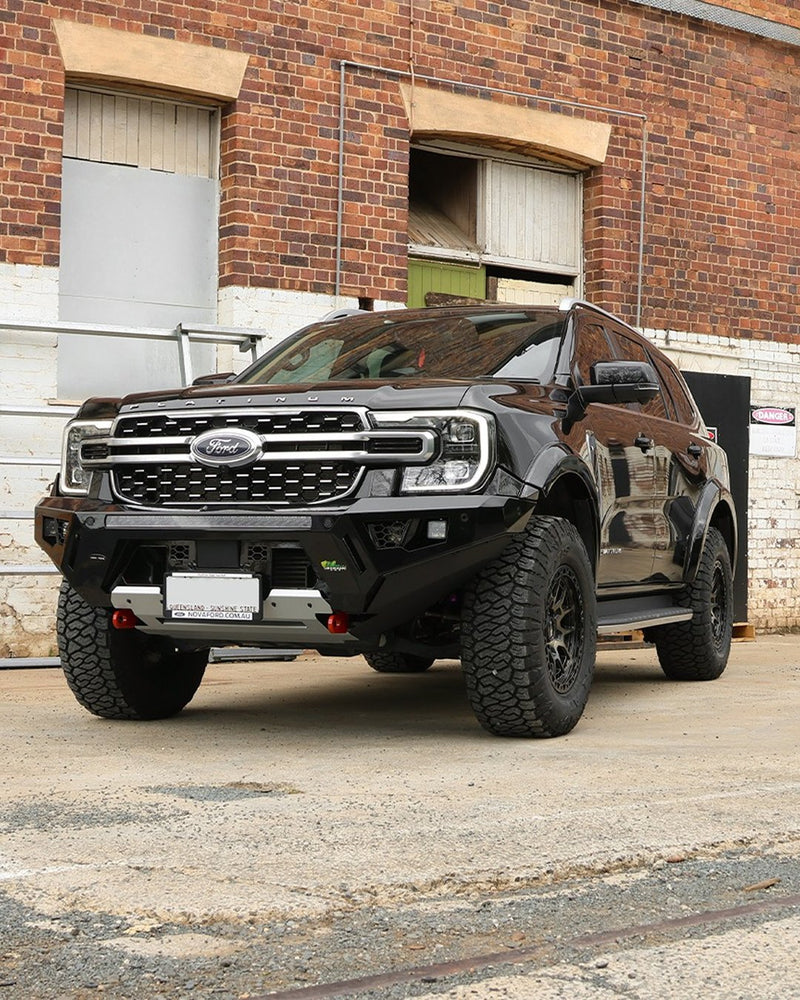 Platinum Everest | Bumper Bar, Lighting & Flares - Mick Tighe 4x4 & Outdoor