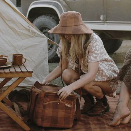 Wandering Folk - Mick Tighe 4x4 & Outdoor
