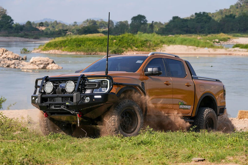 Side Steps and Rails to suit Toyota Hilux Vigo 3/2005-9/2011 - Mick Tighe 4x4 & Outdoor-Ironman 4x4-SSR033--Side Steps and Rails to suit Toyota Hilux Vigo 3/2005-9/2011